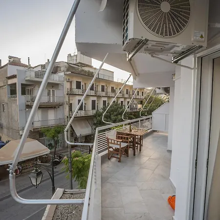 Apartman Center Of Ble Property5 Lutráki