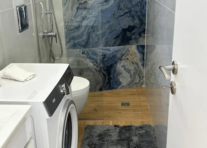 Center Of Ble Property5 Apartament *