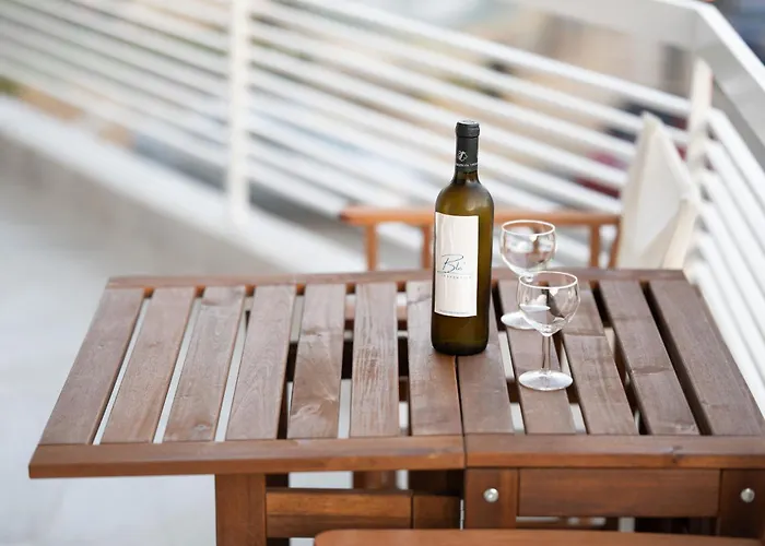 Center Of Ble Property5 Apartament